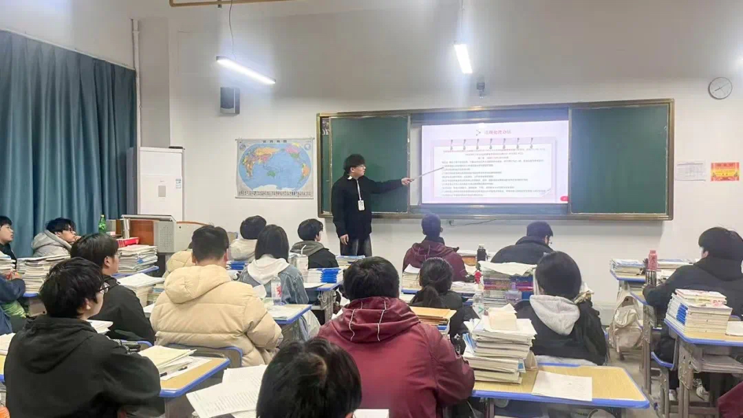 规范答题，诚信应考