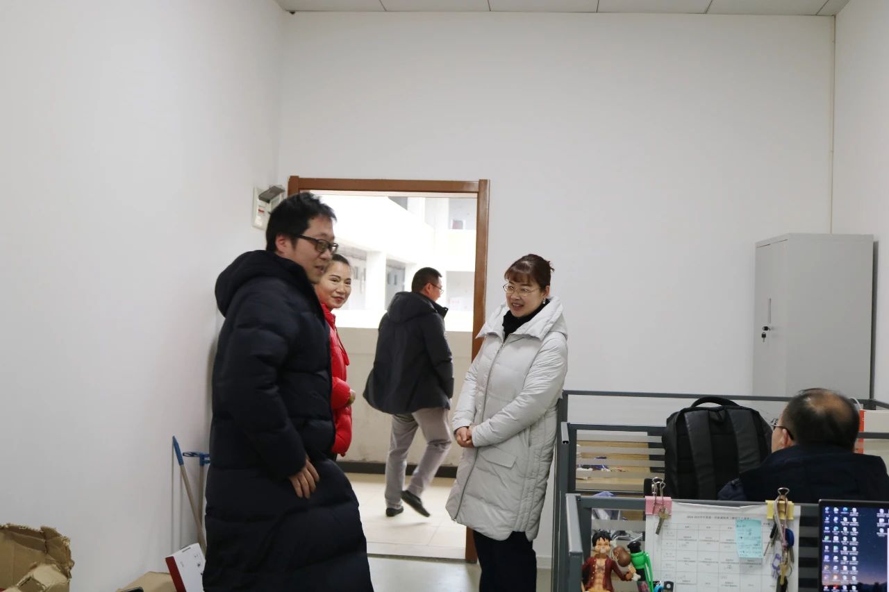武汉东新电子技工学校开学伊始 | 领导慰问鼓干劲 收心归位启新程